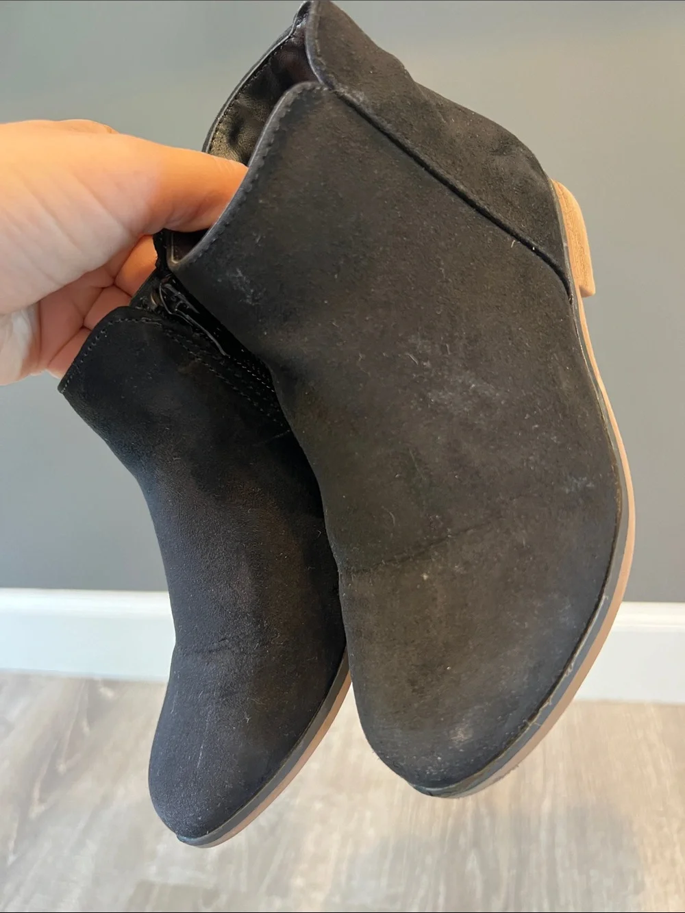 Cat & Jack Girls Black Faux Suede Zipper Booties Boots Size 11